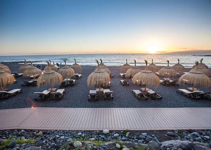 מלון Royal Hideaway Corales - Adults Only אדחה