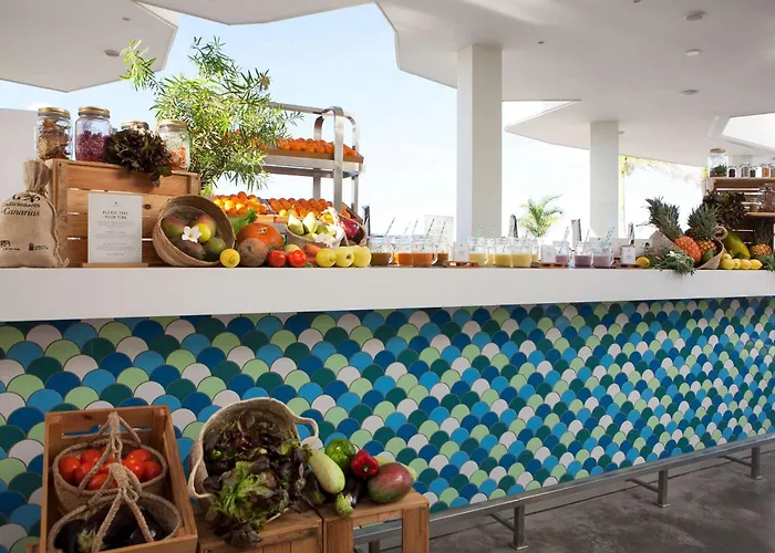 Royal Hideaway Corales - Adults Only מלון אדחה