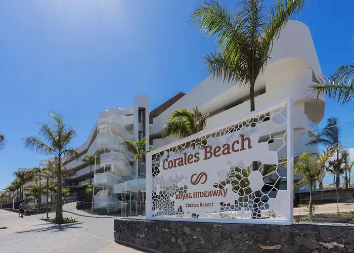 Royal Hideaway Corales - Adults Only מלון