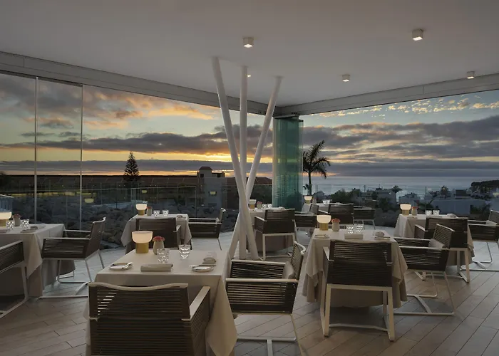 מלון Royal Hideaway Corales - Adults Only 5*